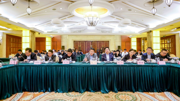 奋力冲刺2019年 积极备战2020年 AG电投厅集团召开2019年三季度运营分析暨工作推进会议