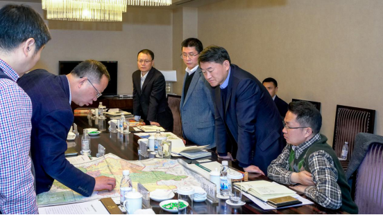 集团党委书记、董事长任丁会见峨边 县委书记谭焰一行